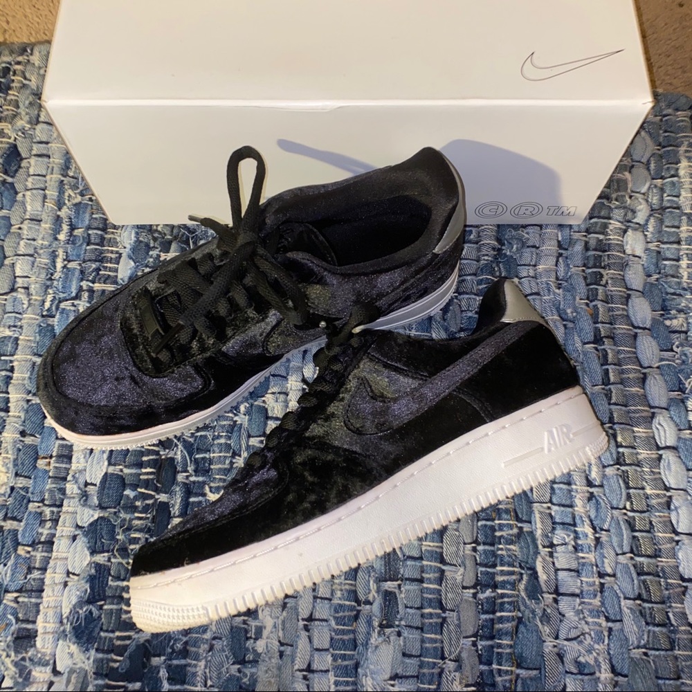 SOLD Black velvet Nike Air Force 1